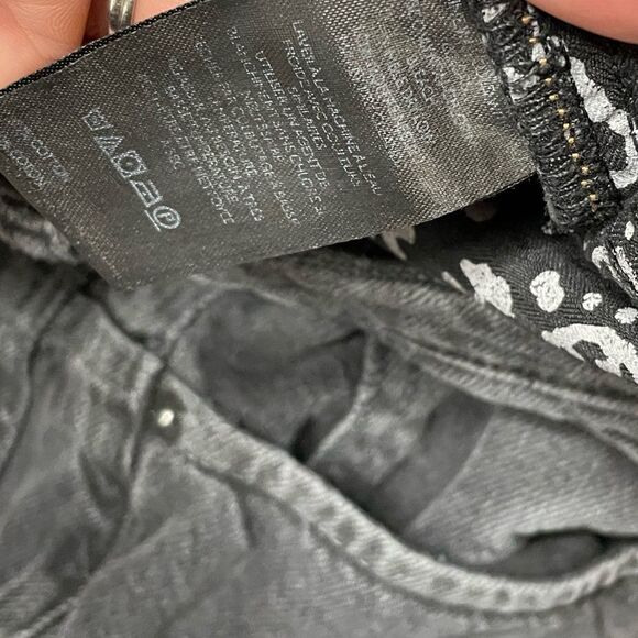 We The Free Tinsley Baggy High Rise Straight Leg Jeans Gray/Black Size 31 - Picture 11 of 13